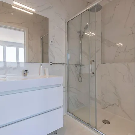 Apartman 112 *